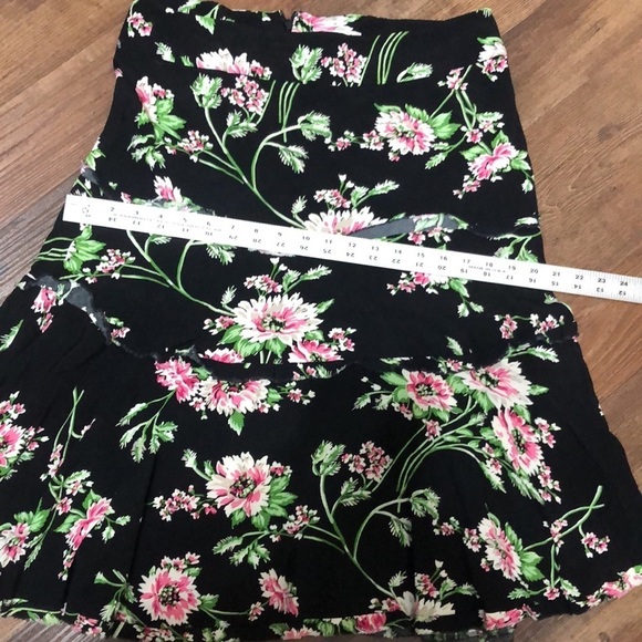 Cabi flower skirt - Picture 5 of 9